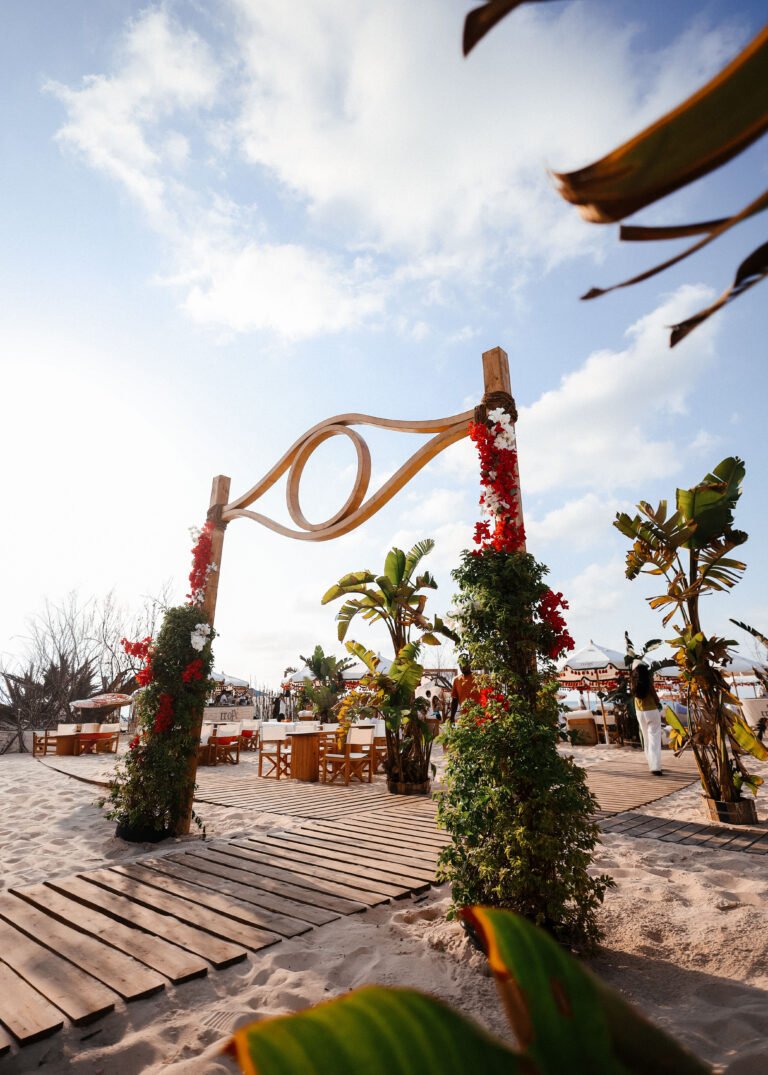 trope beach club
